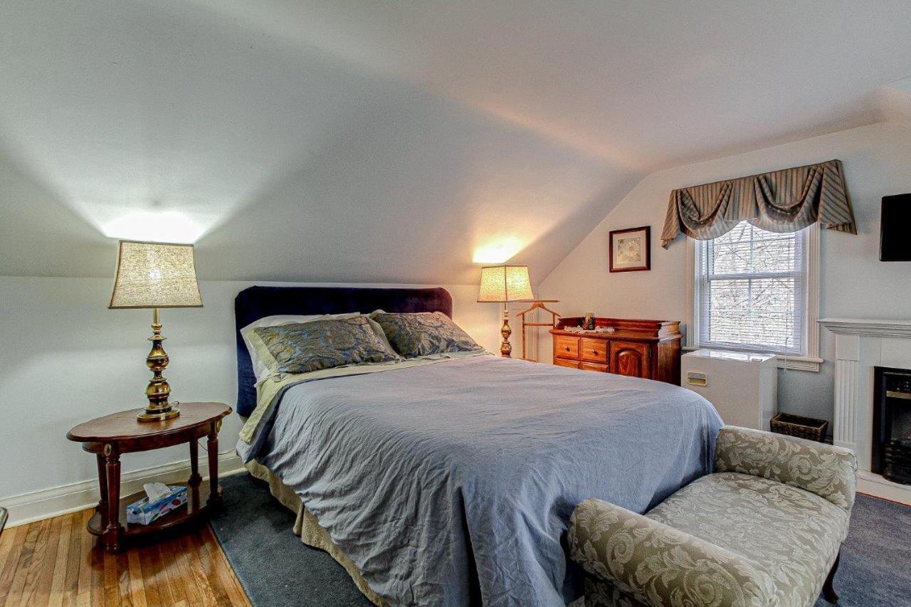 Dover House B&B Port Dover Ngoại thất bức ảnh