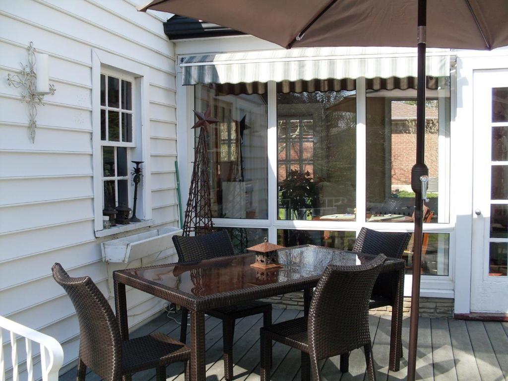 Dover House B&B Port Dover Ngoại thất bức ảnh